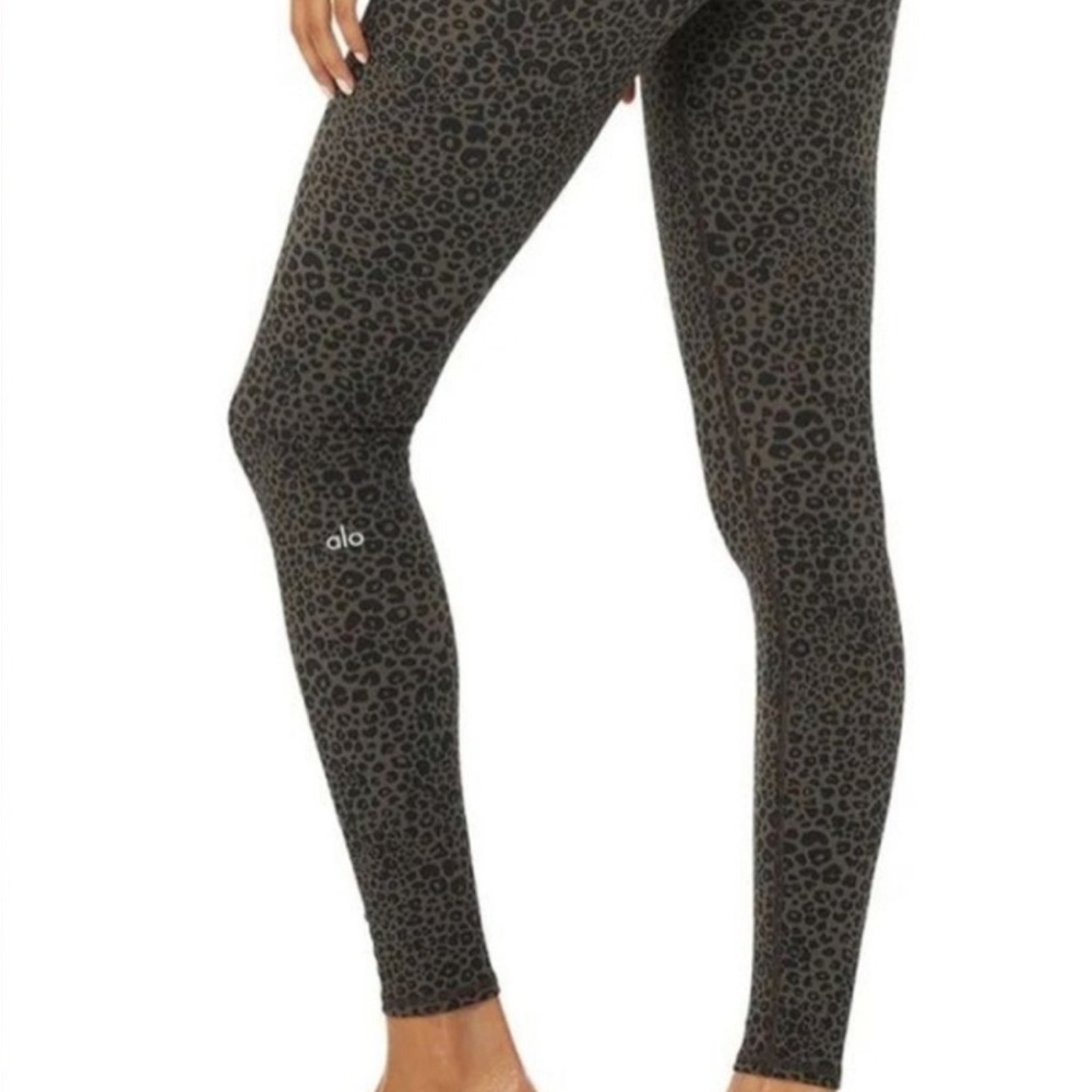 ALO Yoga Leopard Print Leggings - Picture 2 of 6